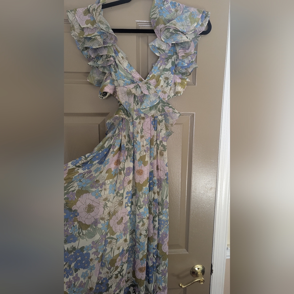 Vici Zabelle Floral Ruffle Cutout Dress - Picture 4 of 11